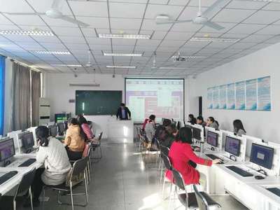 合肥軒昂教育咨詢來校開展跨境電商師資培訓 推動電子商務信息咨詢發展